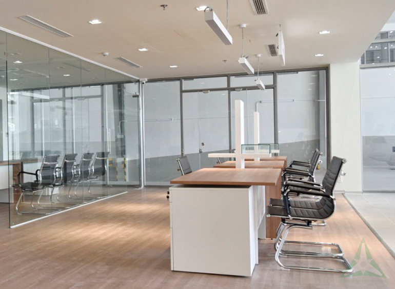 Trang trí nội thất showroom